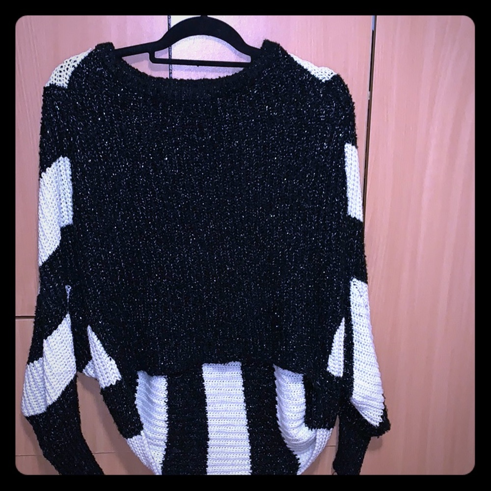 Women’s sweater